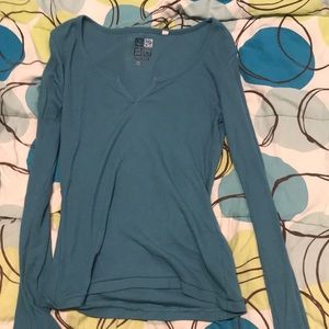 comfy vneck thermal